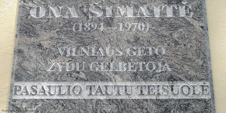 Burial stone with the name Ona Simaite 1894 to 1970
